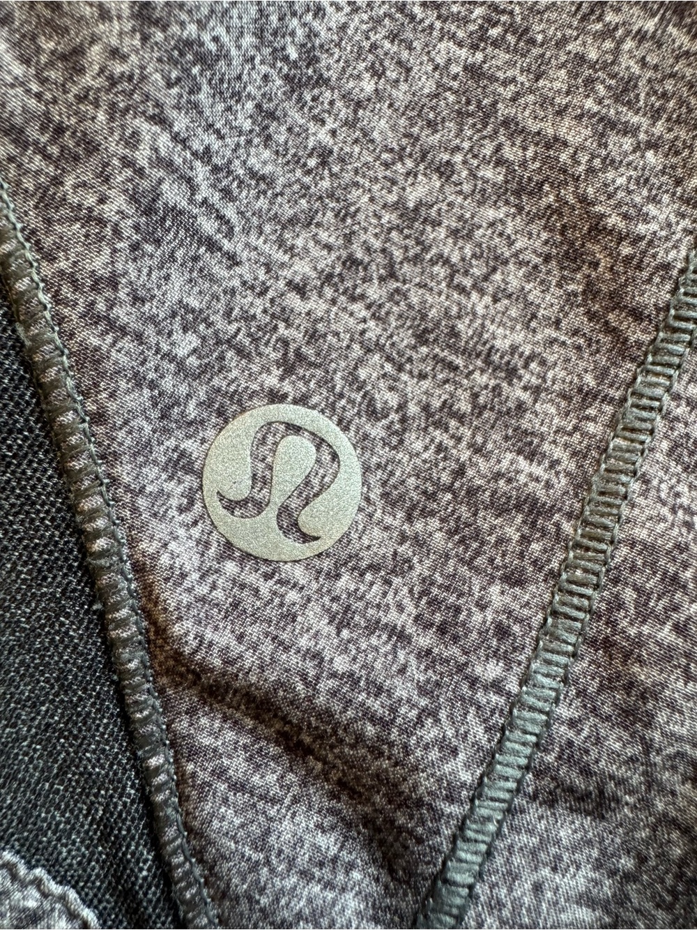 Lululemon Hotty Hot Shorts in Heather Lux Multi Heathered Black Size 4 - Picture 6 of 12